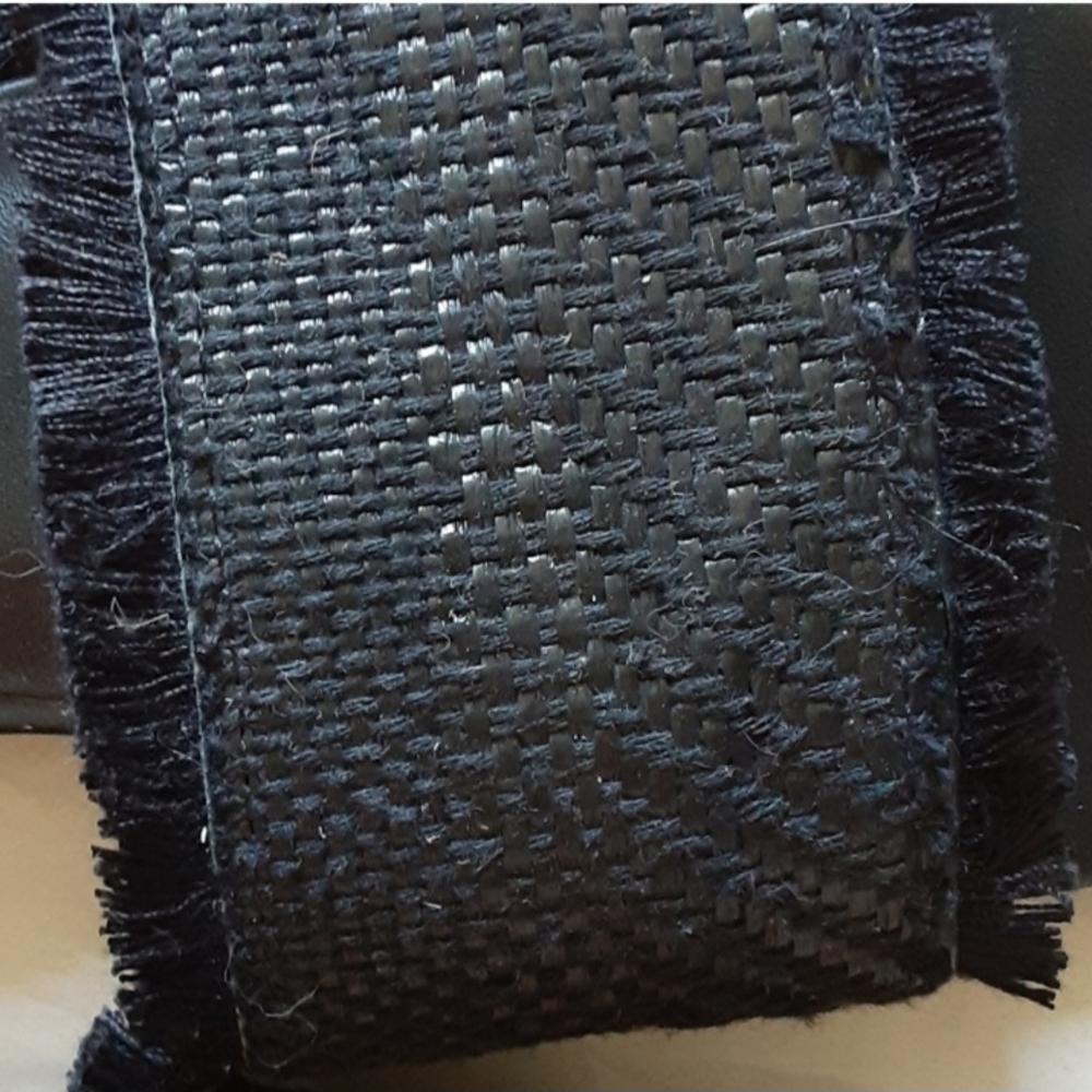 Universal Thread Black Textured Slide Sandals. Le… - image 3